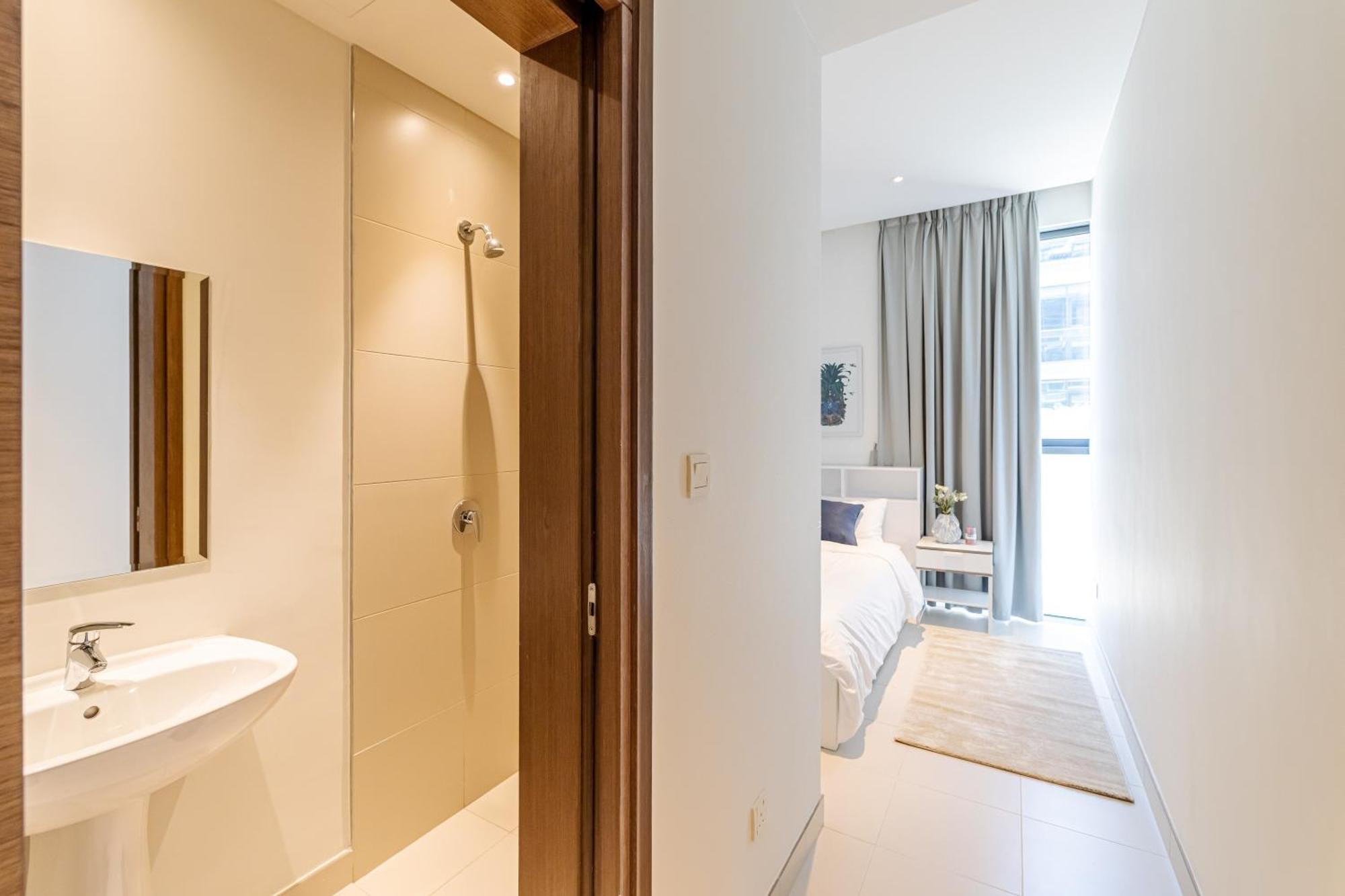 2br With Direct Pool Access Walk B9 - Nox Apartment *