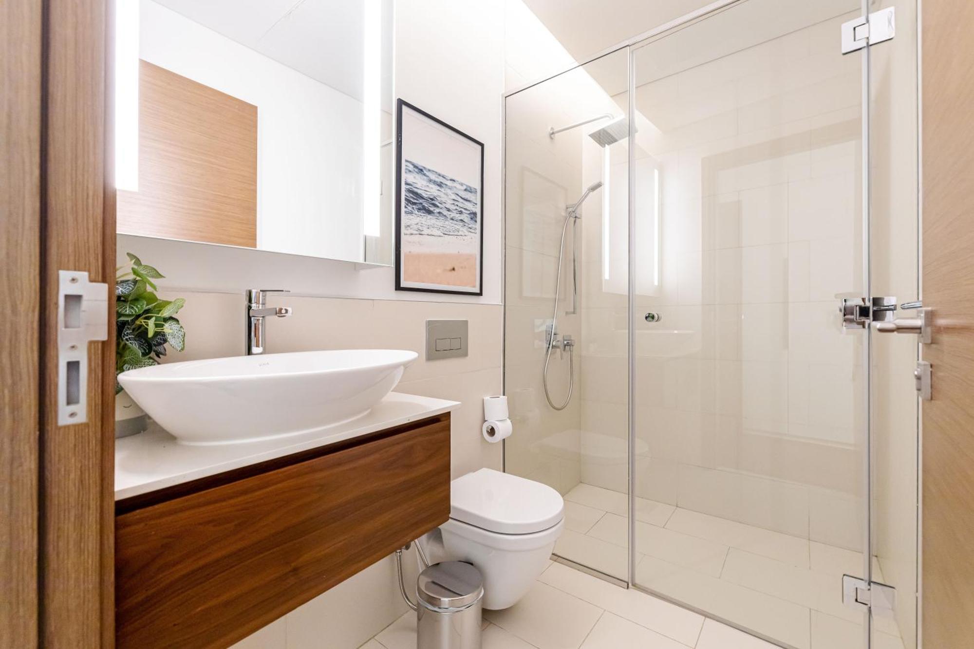 2br With Direct Pool Access Walk B9 - Nox Apartment