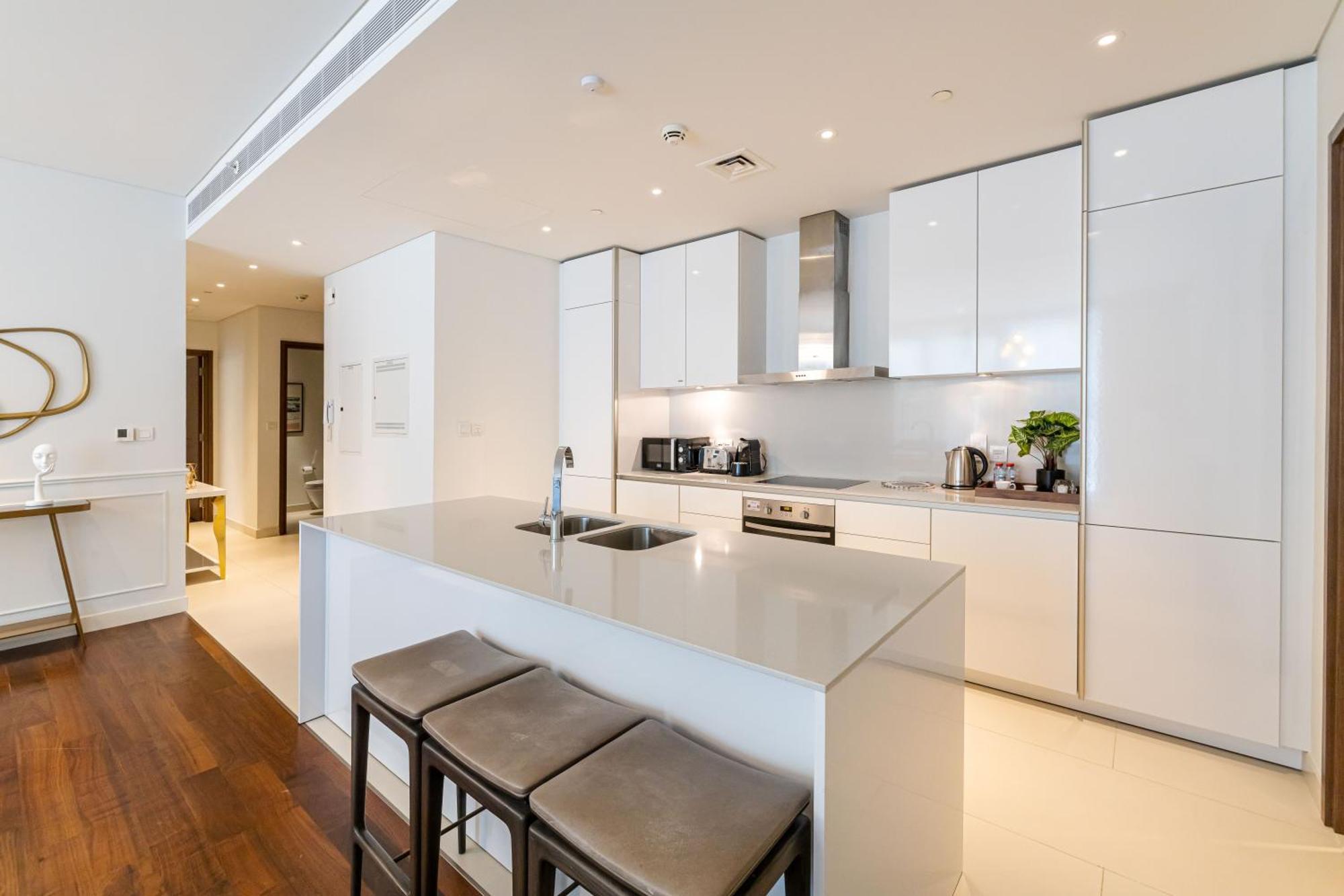 2br With Direct Pool Access Walk B9 - Nox Apartment